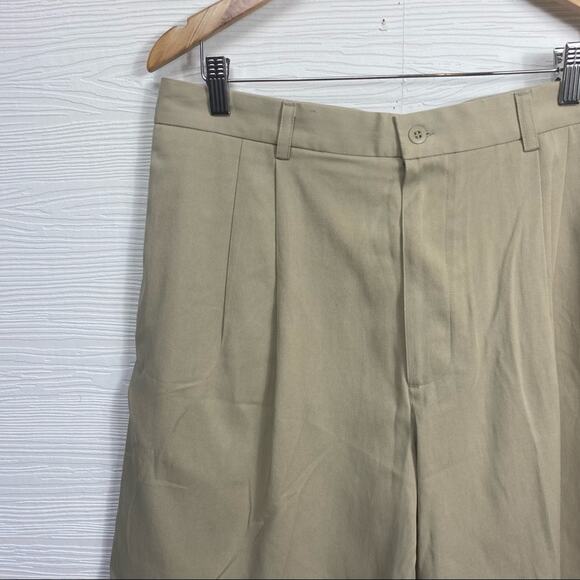Grant Thomas Silk blend Khaki Shorts Size 36 - Picture 2 of 7